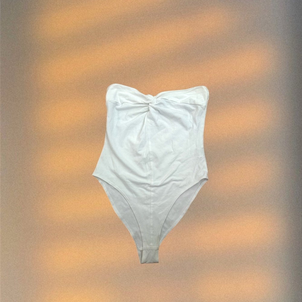 Forever 21 Sleeveless White Top